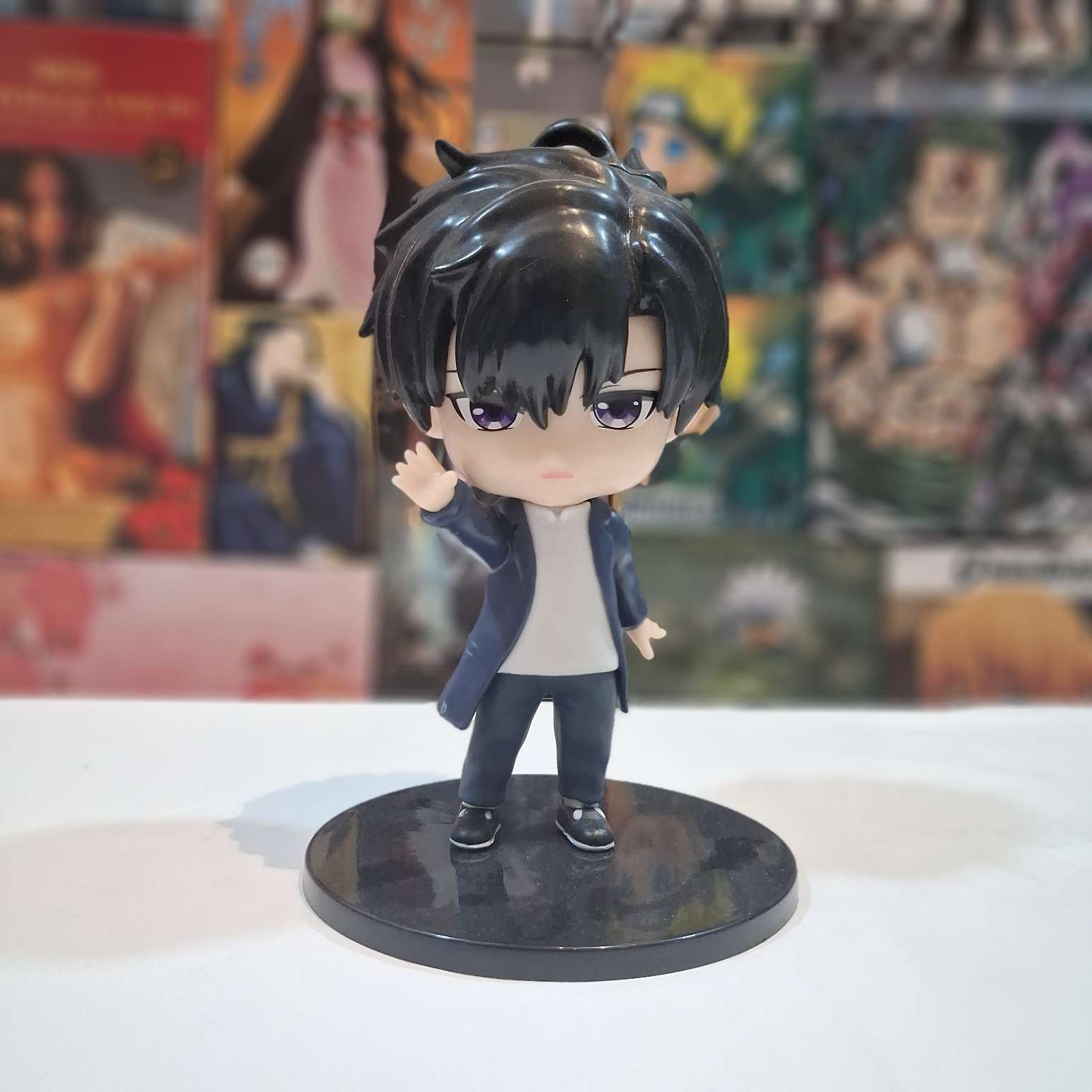 Solo Leveling Jinwoo Q Figure - Image 2